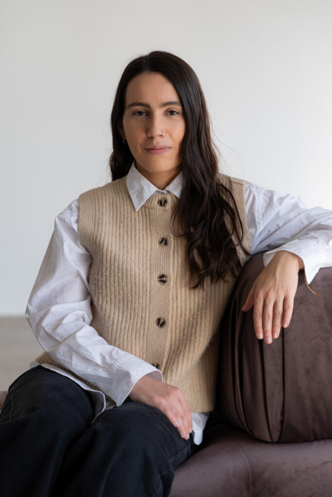 Slovak interpreter Karolína Derčalíková – professional portrait
